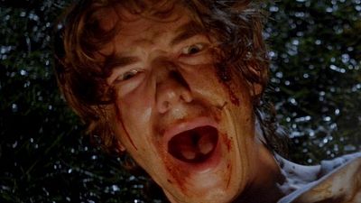 bild aus der news Abgetrennte Gliedmaßen im Minutentakt: Deutscher Trailer zum Hinterwäldler-Horror "Wrong Turn 5 - Bloodlines"