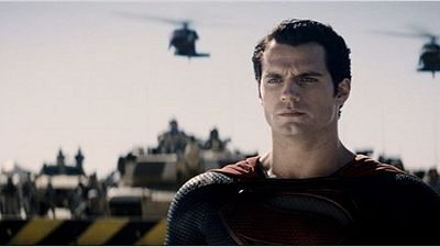 bild aus der news Russell Crowe, Henry Cavill und Michael Shannon sind zu allem bereit auf neuen Postern und Bildern zu "Man of Steel"