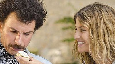 bild aus der news Deutscher Trailer zu "Vive la France" mit der Stimme von Kaya Yanar: Sexy Französin lädt zur Ménage-à-trois