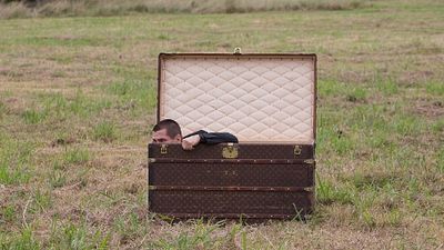 bild aus der news Josh Brolin, ein Hammer und ein Tintenfisch auf drei neuen Bildern zum "Oldboy"-Remake von Spike Lee