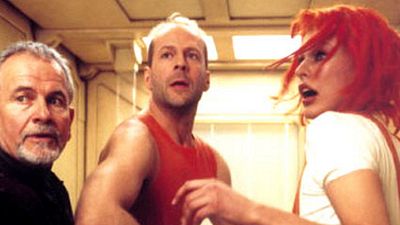 bild aus der news "Das fünfte Element": Regisseur Luc Besson wünscht sich Sequels zum Sci-Fi-Erfolgsfilm mit Bruce Willis