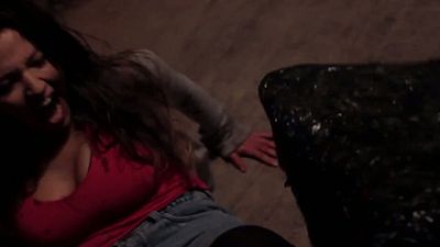 bild aus der news "Jaws Of The Dead Will Rise! Neuer Trailer zum abgefahrenen Horrorfilm "Zombie Shark"