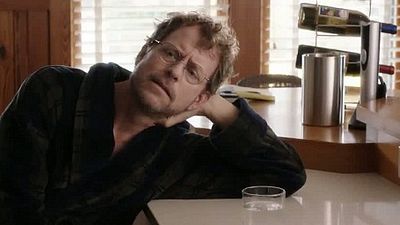 bild aus der news Deutscher Trailer zu "Love Stories – Erste Lieben, zweite Chancen" mit Greg Kinnear und Lily Collins