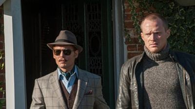 Erstes Foto von Johnny Depp als lässig-eleganter Gauner in David Koepps Krimi-Komödie "Mortdecai"