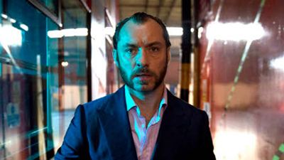 Jude Law flucht und kokst in feinster britischer Manier im neuesten Trailer zu "Dom Hemingway"