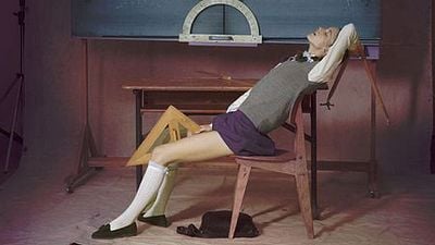 bild aus der news Shia LaBeouf befriedigt Charlotte Gainsbourg auf dem neuen Poster zu Lars von Triers Sex-Epos "Nymph()maniac"