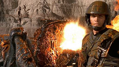 bild aus der news "Starship Troopers"-Remake wird "Ein Offizier und Gentleman" in Kampfpanzerung