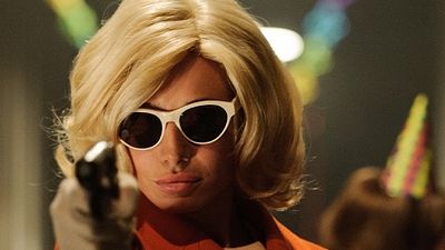 bild aus der news Deutschlands erste Bankräuberin: Erster Trailer zu "Banklady" mit Nadeshda Brennicke und Charly Hübner