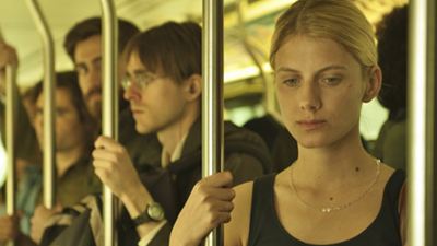 "Enemy": Featurette über die Frauen im Leben von Jake Gyllenhaal: Melanie Laurent, Sarah Gadon und Isabella Rossellini