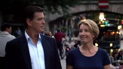 bild aus der news Neuer Trailer zur romantischen Gaunerkomödie "Wie in alten Zeiten" mit Pierce Brosnan und Emma Thompson