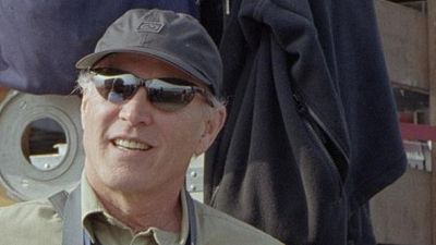 bild aus der news "Indiana Jones"-Produzent Frank Marshall führt Regie bei Schiffs-Drama "The Longest Night"