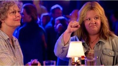 Melissa McCarthy und eine Papiertüte auf ihrem Kopf im neuen Teaser zu "Tammy"