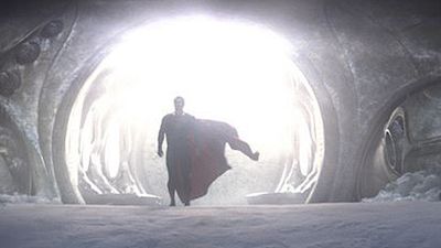 bild aus der news Titel enthüllt: Zack Snyders Treffen der Giganten heißt "Batman v Superman: Dawn Of Justice"