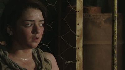 bild aus der news Zwei Frauen kämpfen in der Wüste ums Überleben im ersten Trailer zu "Heatstroke" mit "Game of Thrones"-Star Maisie Williams

