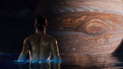bild aus der news "Jupiter Ascending", der neue Film der "Matrix"-Macher, kommt nun am 5. Februar 2015 in die deutschen Kinos