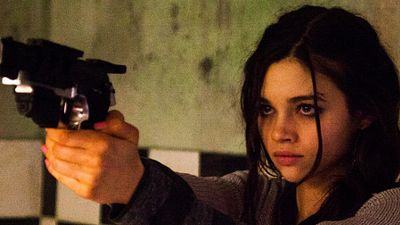 bild aus der news India Eisley als bildhübsches Monster im deutschen Trailer zu "Kite - Engel der Rache"