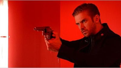 bild aus der news "The Guest": Erster Trailer zum Thriller mit "Downton Abbey"-Star Dan Stevens