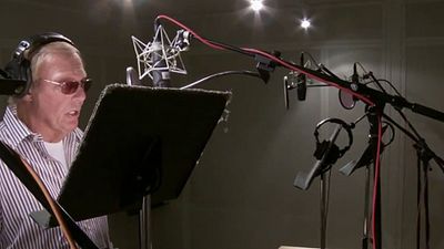 bild aus der news Trailer zur Dokumentation "Starring Adam West" über den Kultdarsteller von "Batman"