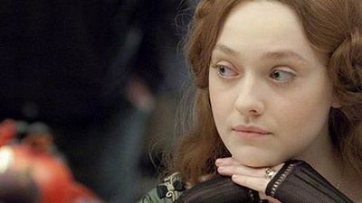 bild aus der news Erster Trailer zum Historien-Drama "Effie Gray" mit Emma Thompson und Dakota Fanning