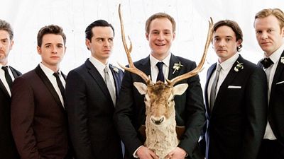 bild aus der news Beim Campen trägt man Pudelmützen-Lendenschurz: Neuer Trailer zur irischen Komödie "The Bachelor Weekend"