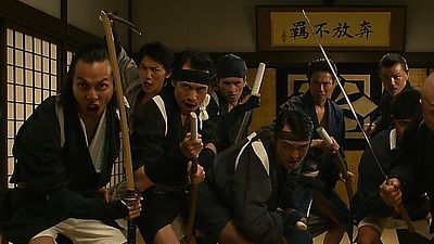 bild aus der news "Why Don't You Play In Hell?": Schräger neuer Trailer zum japanischen Splatter-Actioner