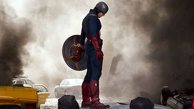 bild aus der news "Avengers 2: Age of Ultron" geht unter: Trailer-Mashup mit Céline Dions "Titanic"-Song