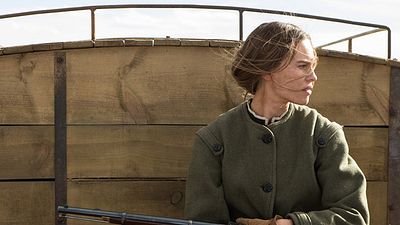 bild aus der news Oscarpreisträgerin Hilary Swank kritisiert frauenfeindliches Hollywood-Gagensystem