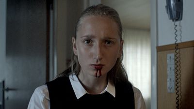 bild aus der news Vom Mädchen zur Bestie: Exklusives Make-Up-Video zum herausragenden Werwolf-Drama "When Animals Dream"