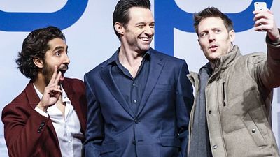 bild aus der news Hugh Jackman bekennt sich zum Vokuhila: Die Top Storys von der Pressekoneferenz zur Sci-Fi-Action-Komödie "Chappie"