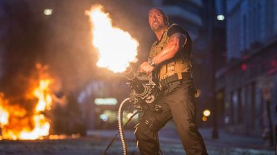 bild aus der news Sieben Szenen, über die wir uns in jedem anderen Film aufregen würden, aber in „Fast & Furious 7“ absolut rocken