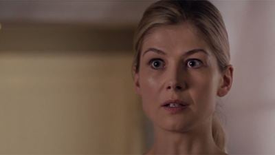 "Gone Girl"-Star Rosamund Pike im ersten Trailer zum Psycho-Thriller "Return to Sender"