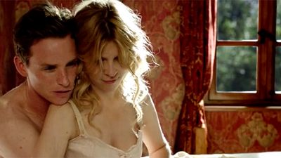 bild aus der news Exklusiv: Der deutsche Trailer zur Miniserie "Birdsong - Gesang vom großen Feuer" mit Oscarpreisträger Eddie Redmayne