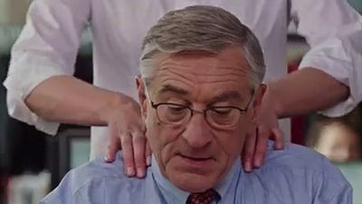 bild aus der news Auch mit 70 nicht zu alt für ein Praktikum: Erster Trailer zu "The Intern" mit Robert De Niro und Anne Hathaway