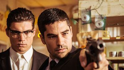 bild aus der news Danny Trejo als tödlicher Agent auf neuem Szenenbild zur zweiten Staffel von "From Dusk Till Dawn"