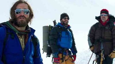 bild aus der news "Everest": Jake Gyllenhaal am gefährlichsten Ort der Welt im neuen Trailer zum Bergsteiger-Drama