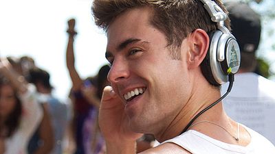 bild aus der news Zac Efron bringt die Menge zum Toben: Neuer deutscher Trailer zu "We Are Your Friends"