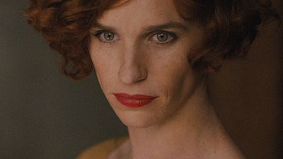 bild aus der news "The Danish Girl"-Regisseur Tom Hooper nennt Eddie Redmayne die Idealbesetzung für sein Transgender-Drama