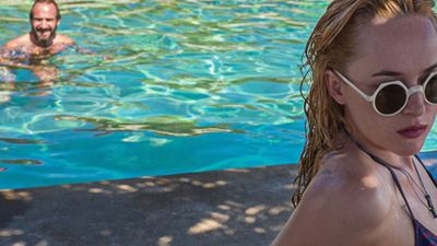 Knisternde Erotik: "Shades Of Grey"-Star Dakota Johnson auf den ersten Bildern zu "A Bigger Splash", dem Remake des Klassikers "Der Swimmingpool"