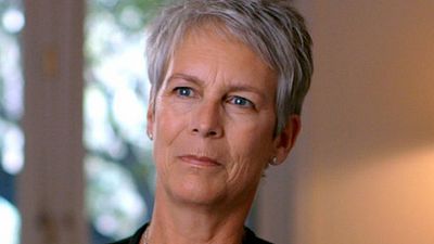 bild aus der news "Psycho"-Hommage: Jamie Lee Curtis stellt für "Scream Queens" die berühmte Dusch-Szene des Klassikers nach
