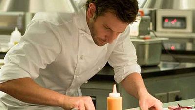 bild aus der news Im neuen Trailer zu "Adam Jones" lässt Bradley Cooper als Meisterkoch Dampf ab