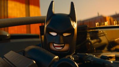Beeindruckt selbst Batman: Künstler baut riesiges LEGO-Batmobil