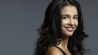 "Power Rangers": "Marsianer"-Darstellerin Naomi Scott wird zum Pink Ranger