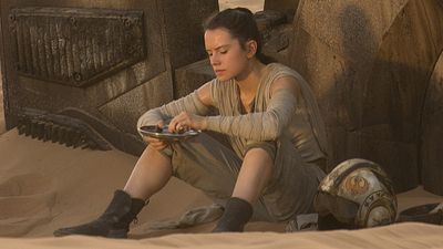 bild aus der news Bestätigt: Reys Instant-Brot in "Star Wars 7" stammt nicht aus dem Computer