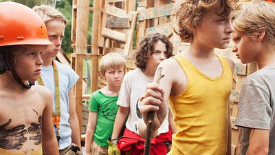 bild aus der news "Die Baumhauskönige": Deutsche Trailerpremiere zum niederländischen Feriencamp-Abenteuer