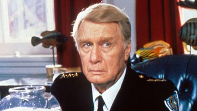 bild aus der news "Police Academy"-Star George Gaynes im Alter von 98 Jahren gestorben