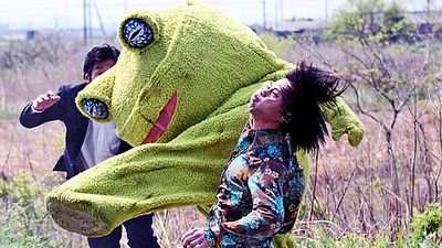 bild aus der news "Yakuza Apocalypse": Deutscher Trailer zu Takashi Miikes durchgeknalltem Vampir-Gangster-Genremix