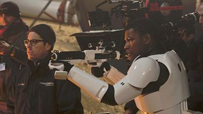 "Star Wars 7": Neue Szenen zur Behind-The-Scenes-Doku "A Cinematic Journey"