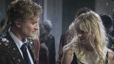 bild aus der news "Die Kommune": Deutscher Trailer zum tragikomischen Drama von "Das Fest"-Regisseur Thomas Vinterberg