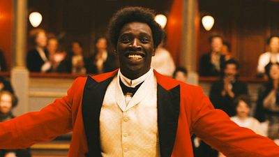 bild aus der news "Monsieur Chocolat": "Ziemlich beste Freunde"-Star Omar Sy als erster schwarzer Zirkusclown Frankreichs im ersten Trailer zum Biopic