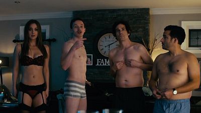 bild aus der news "Kleinstadtorgien - Alles muss, nichts kann": Deutscher Trailer zur Sex-Komödie